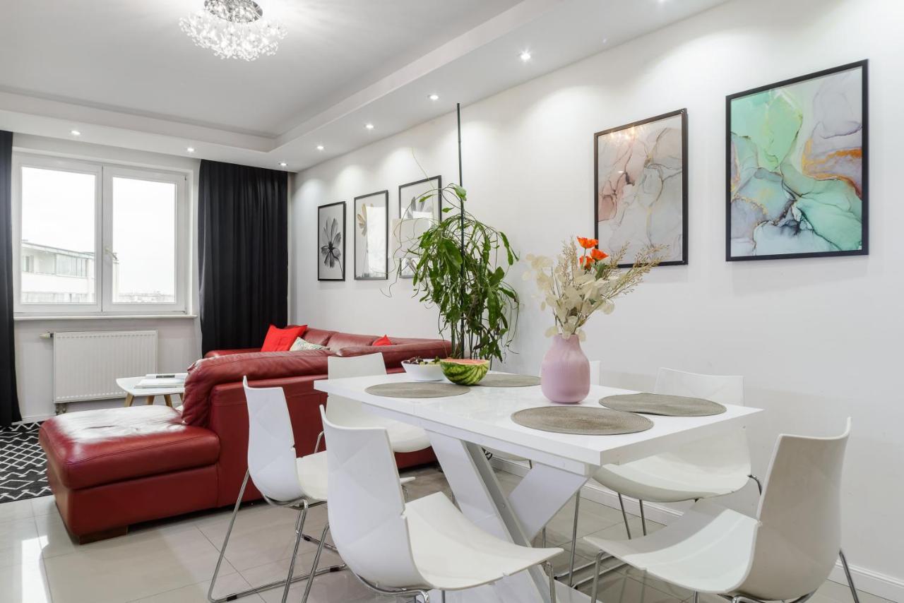 Lumina Spacious Apartment Near The Railway Station Varsovia Exterior foto